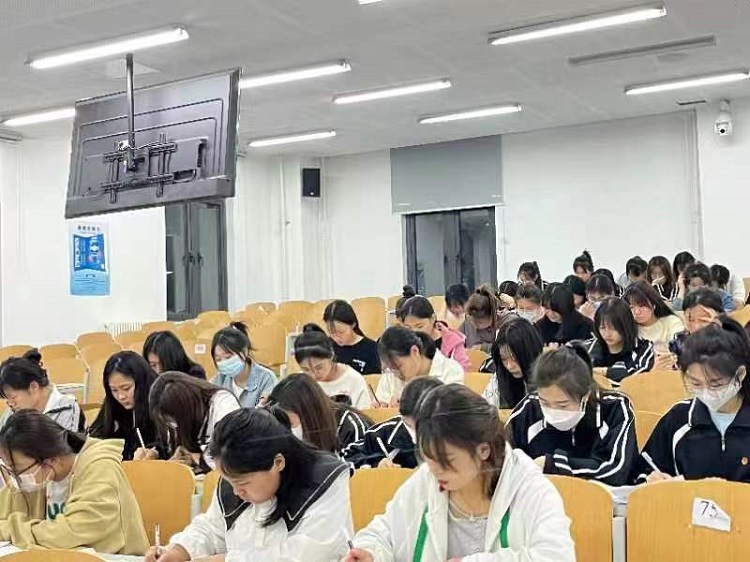图1.jpg 图1.jpg