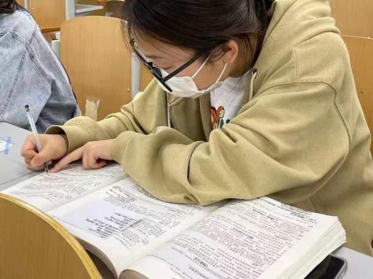 图7.jpg 图7.jpg