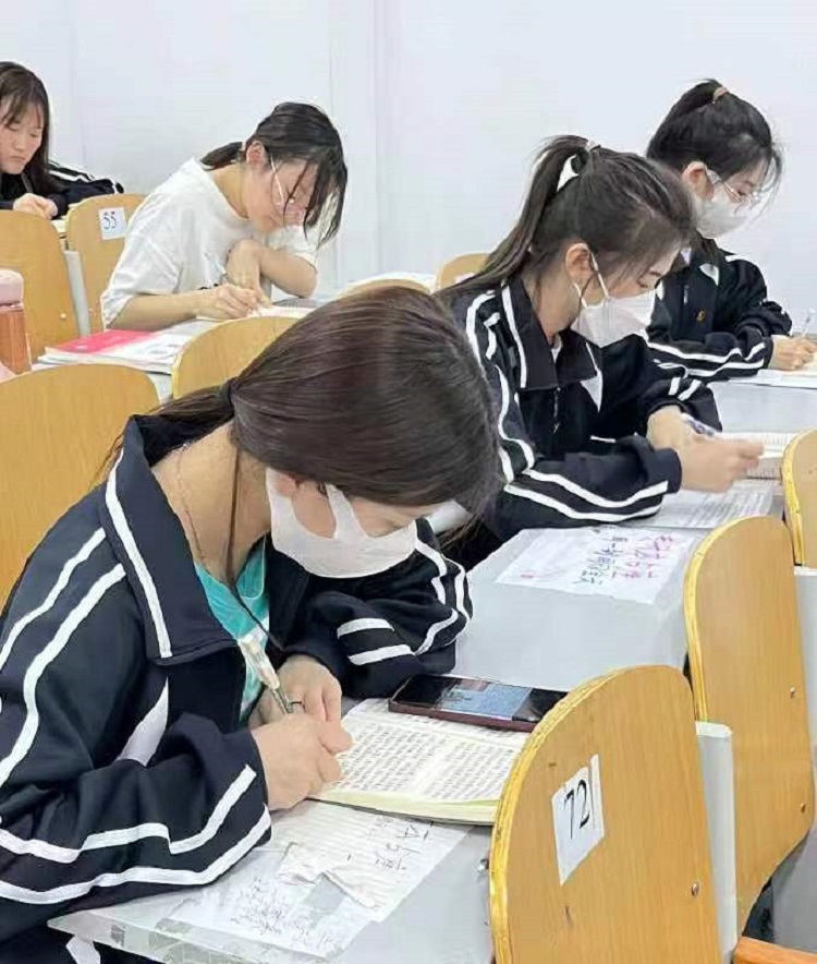 图9.jpg 图9.jpg