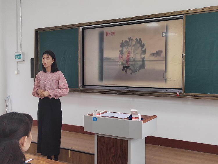 张杰小.jpg 张杰小.jpg