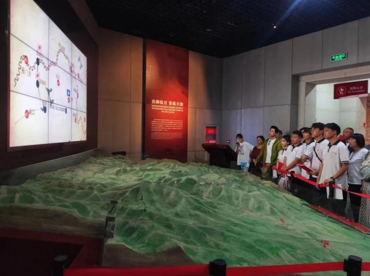 图片9.jpg 图片9.jpg