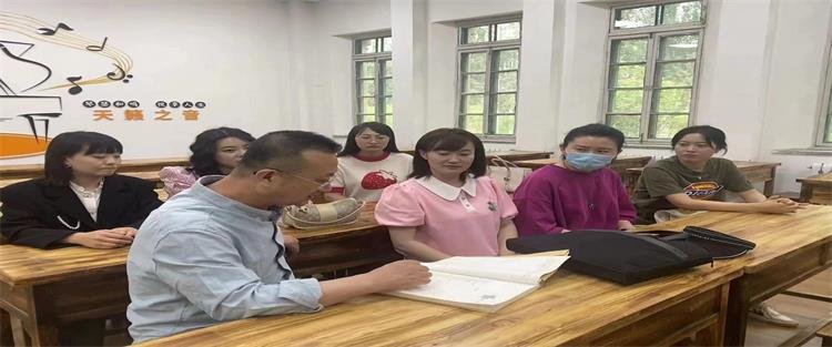 理论组.jpg 理论组.jpg