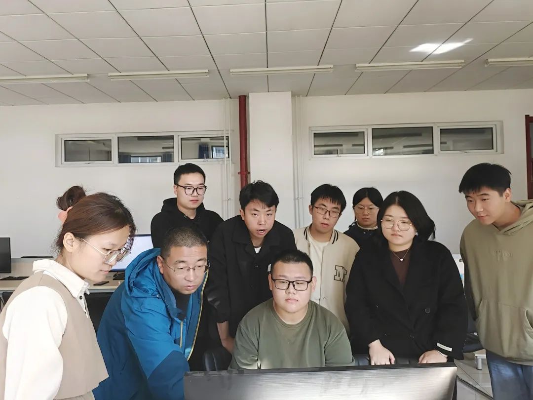 图片3.jpg 图片3.jpg