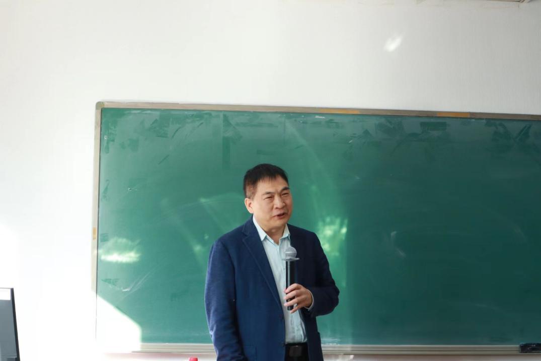 图片5.jpg 图片5.jpg