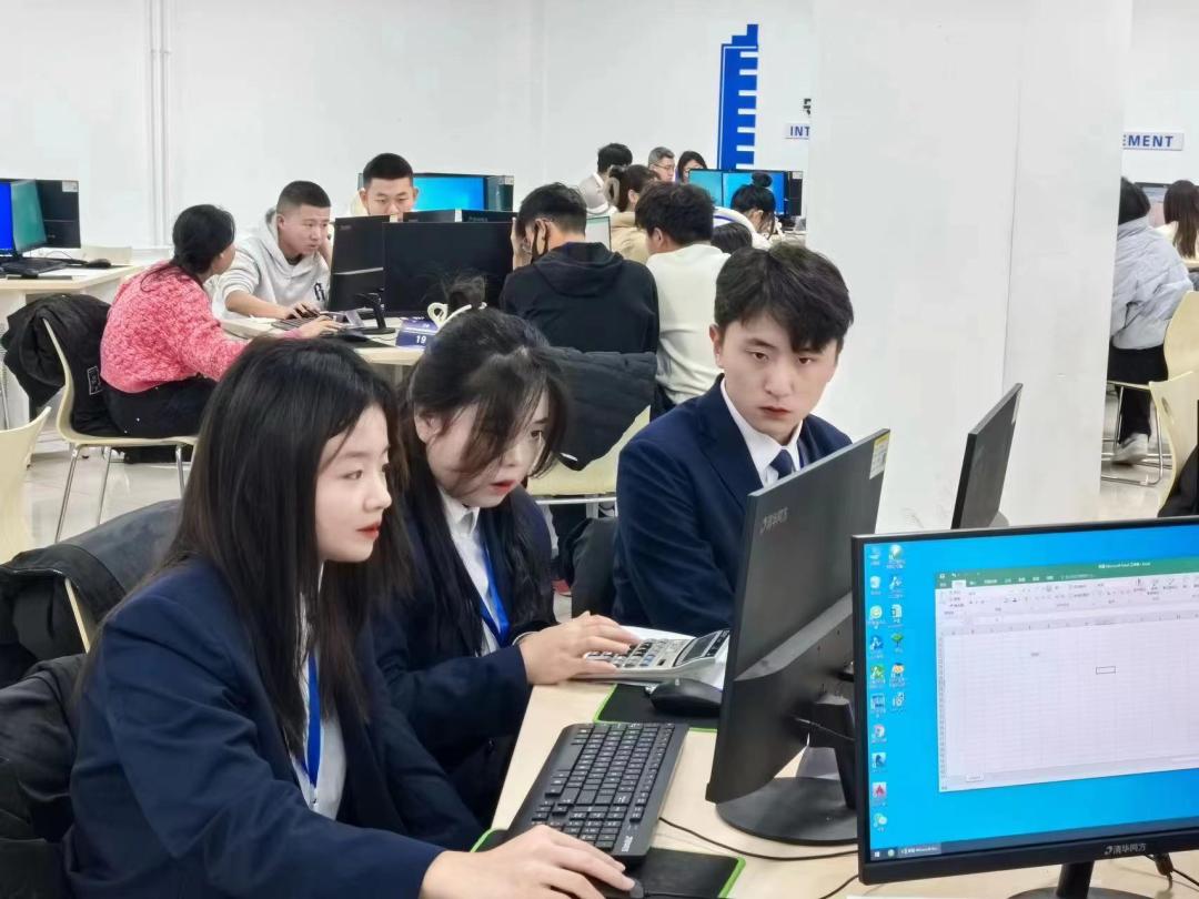 图片2.jpg 图片2.jpg
