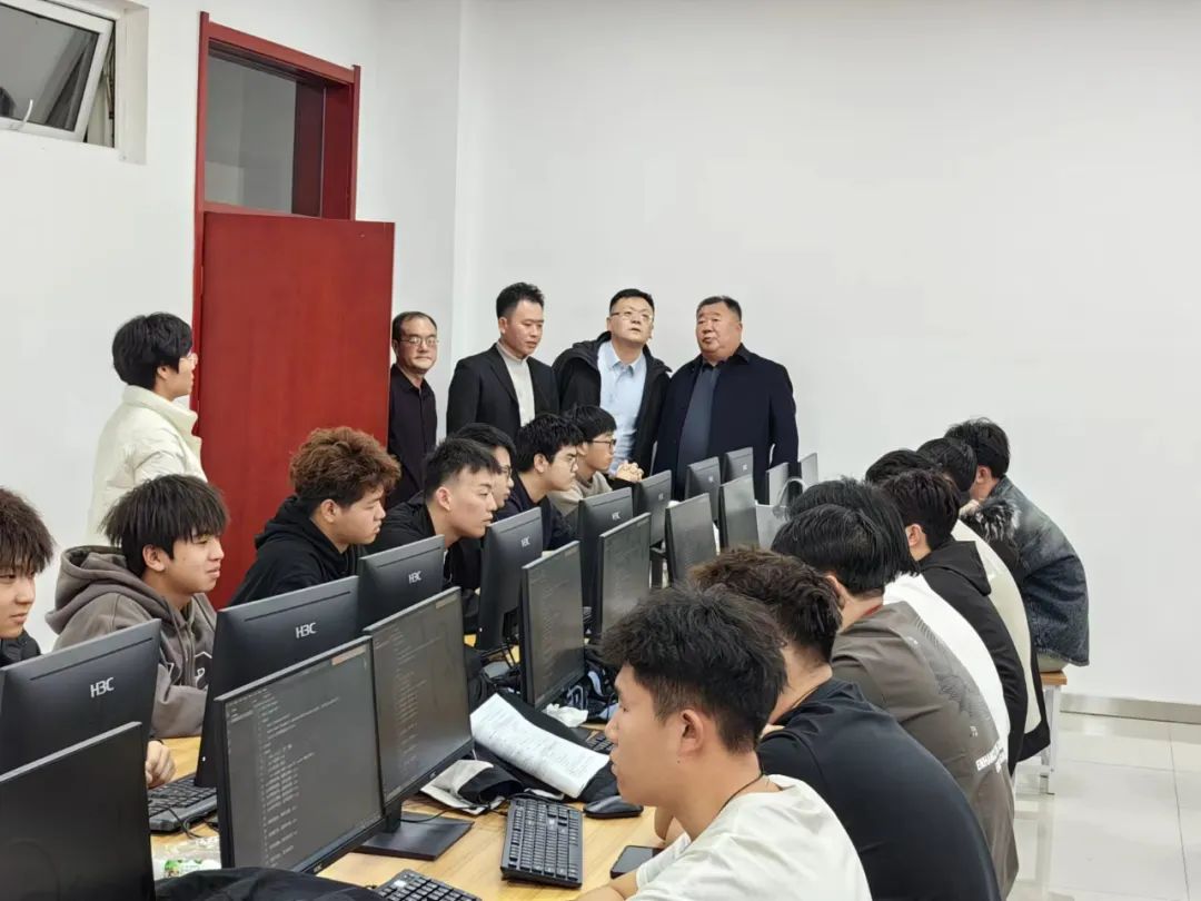 图片3.jpg 图片3.jpg