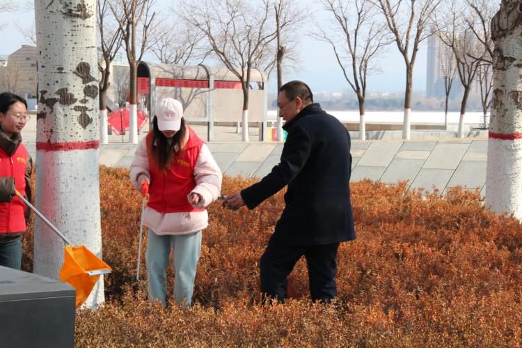 图片3(1).jpg 图片3(1).jpg