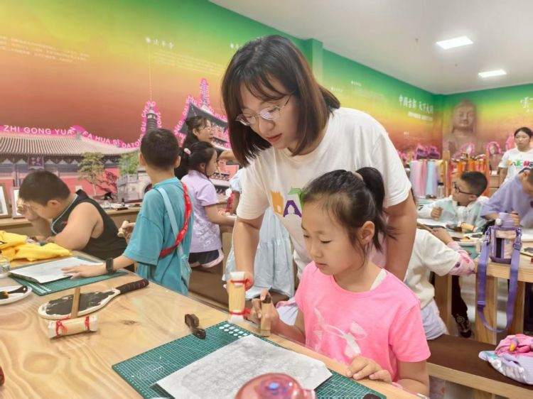 图片2.1.jpg 图片2.1.jpg