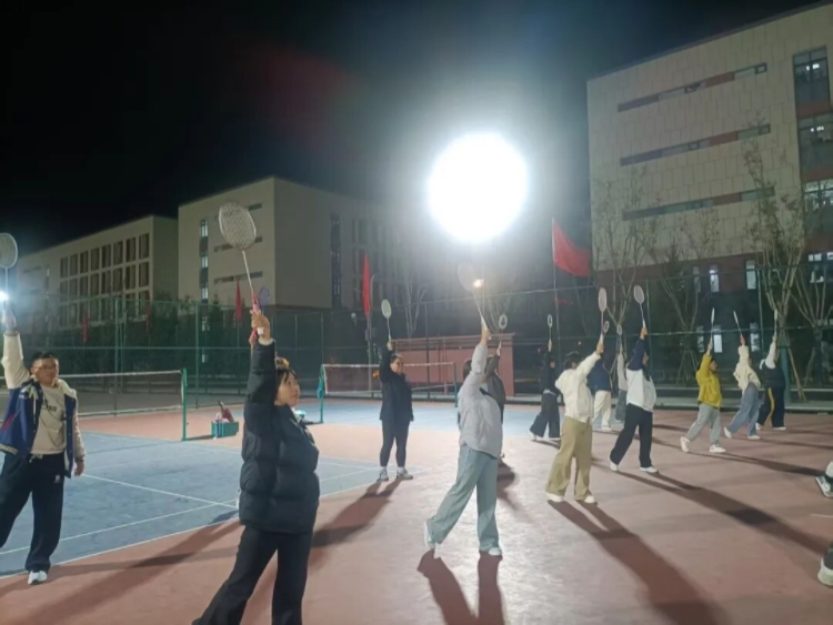微信图片_20251117103157_235_44.jpg