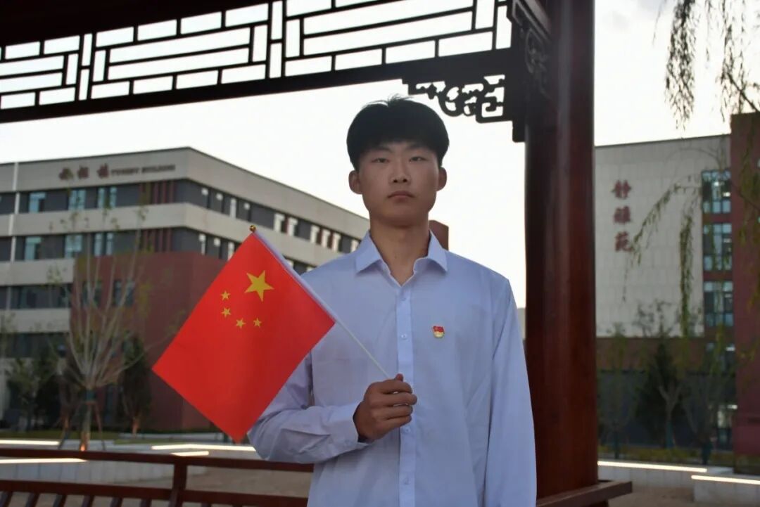 微信图片_2025-12-13_105840_597.jpg