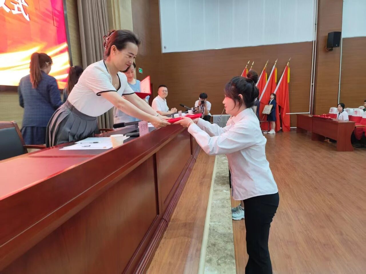 微信图片_2025-12-22_133115_153.jpg