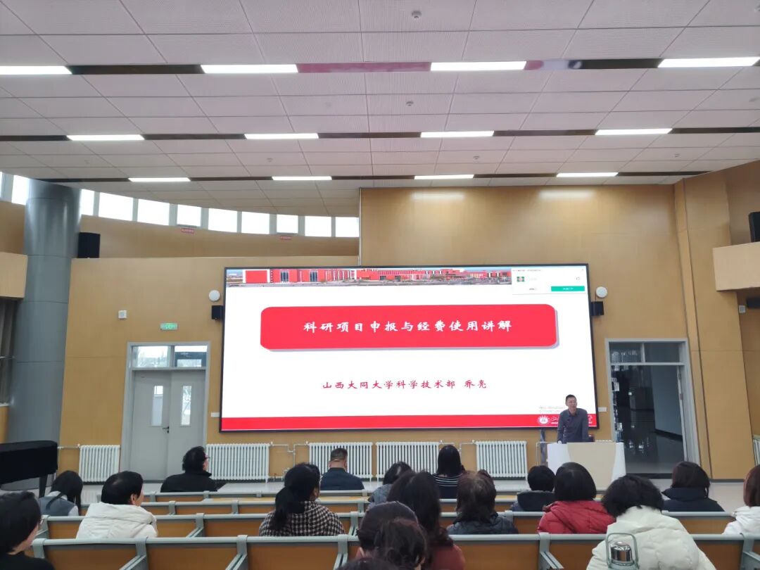 乔良1.jpg 乔良1.jpg