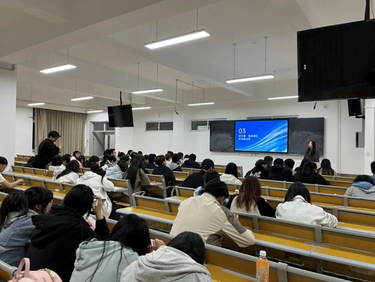 640 (1)内.jpg 640 (1)内.jpg