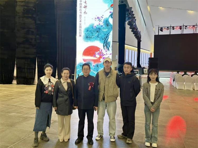 美术馆1.jpg